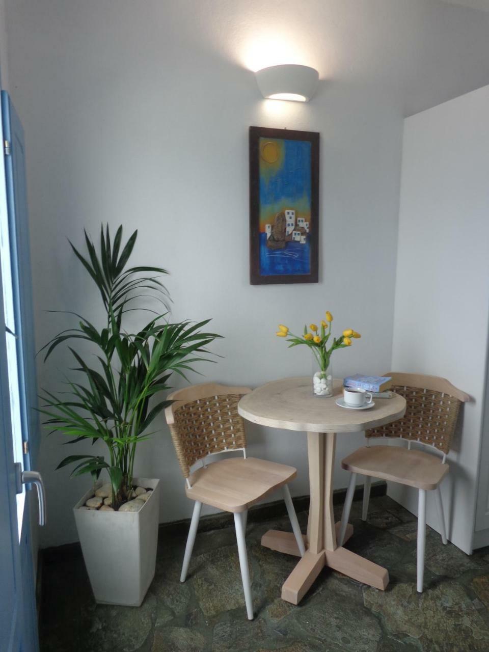 אימרוביגלי Langas Villas מראה חיצוני תמונה