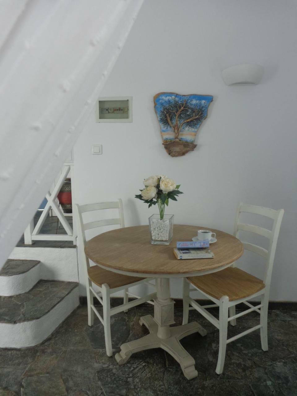 אימרוביגלי Langas Villas מראה חיצוני תמונה